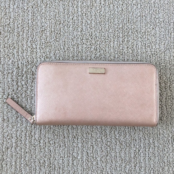 Kate Spade Wallet - Picture 1 of 5